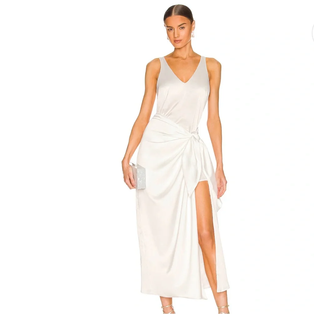 NWT / NIP Show Me Your Mumu Hampton Wrap Dress in Ivory Luxe Satin Size: XS - Picture 1 of 6